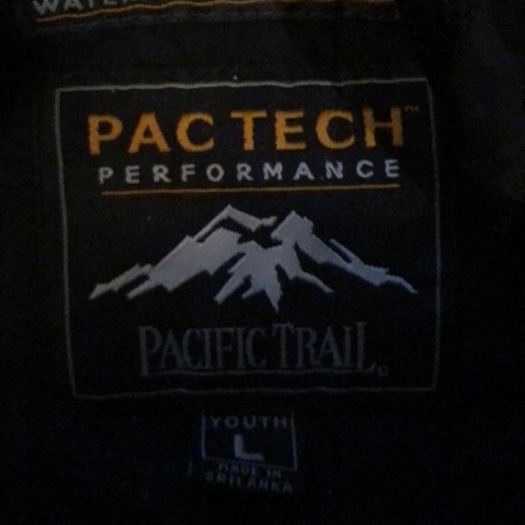 Pactech Rain Jacket - Picture 3 of 4